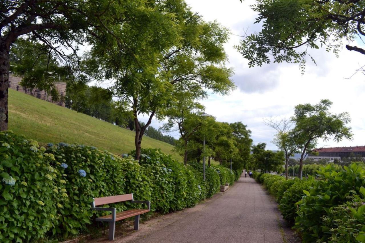 Acogedora Habitacion Doble Junto A Paseos & Parques Santiago de Compostela Ngoại thất bức ảnh